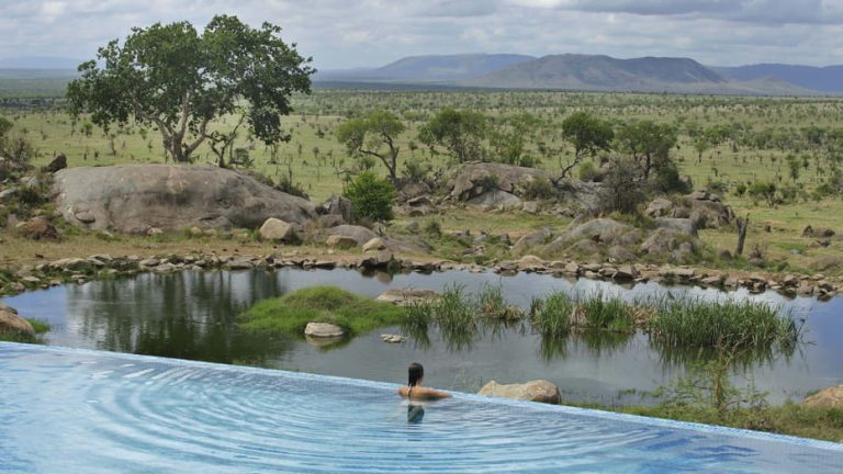 FOUR SEASON SAFARI LODGE SERENGETI 3