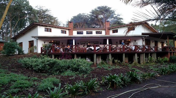 Tloma Lodge 6